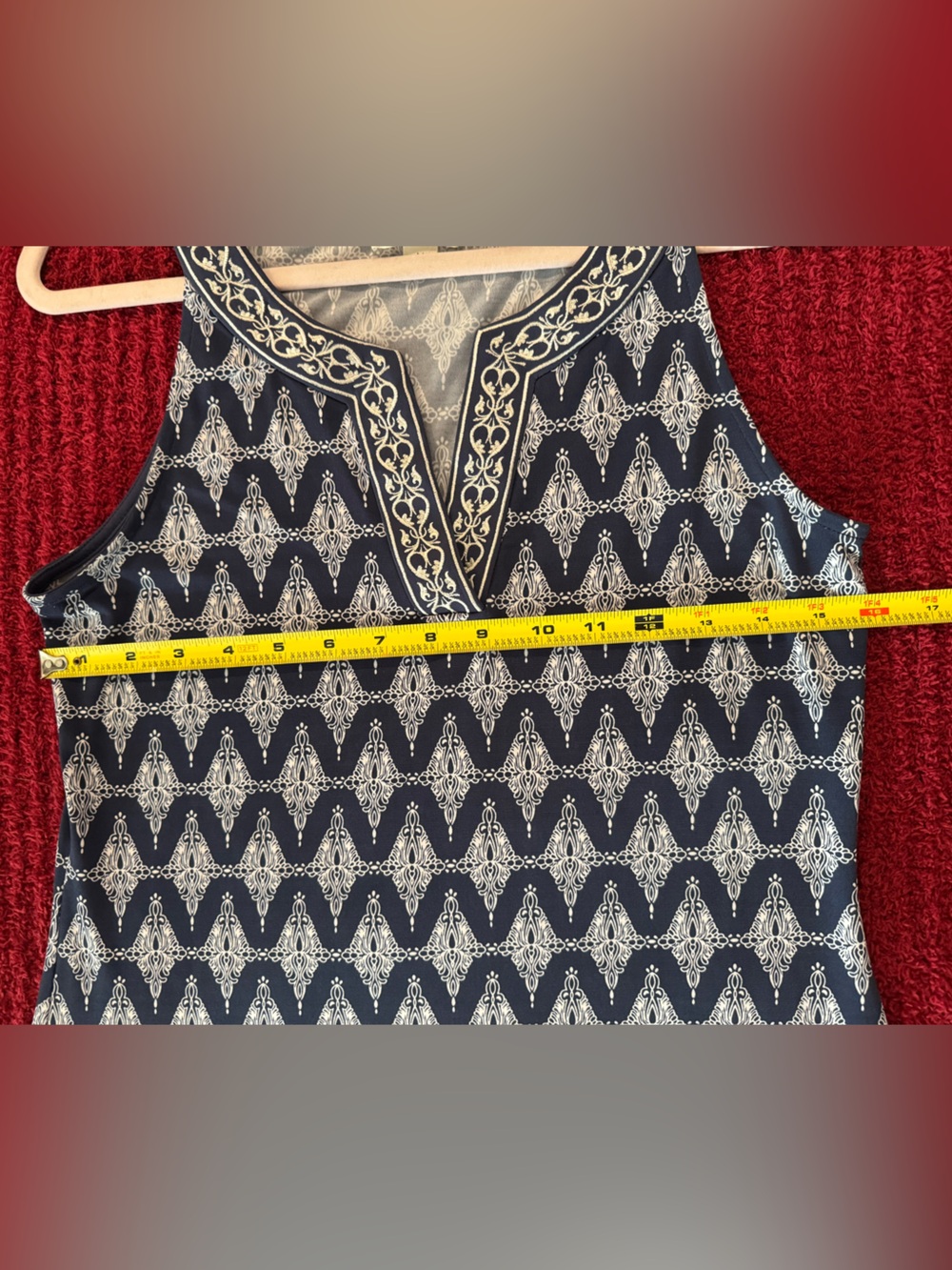 Sleeveless Navy Printed Shift Dress. Super cute on. - Picture 8 of 9